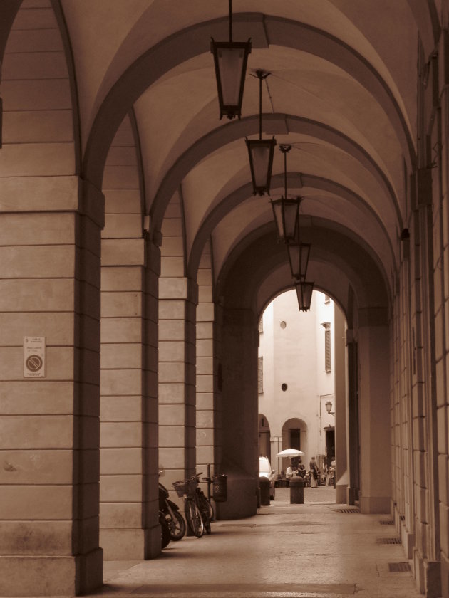 Bologna, stad van de poorten