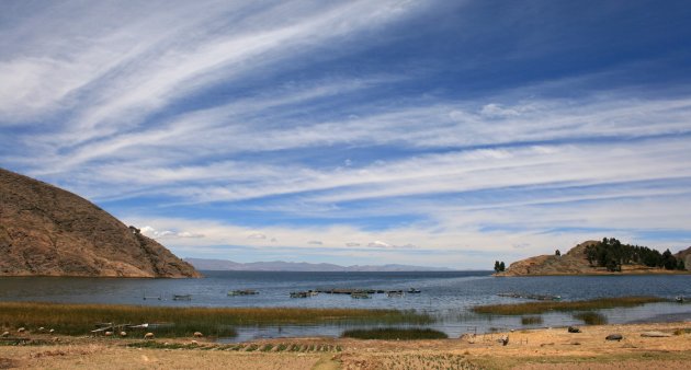 Lago Titicaca, wandelen langs..