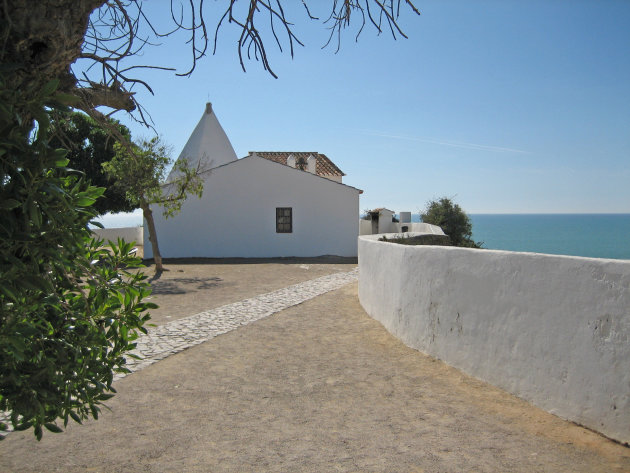 Algarve, kapel - eenvoud in beperking