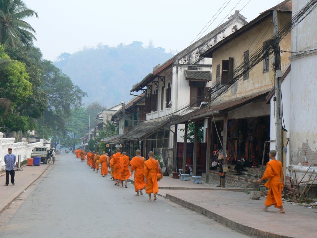 Luang Prabang, Monniken