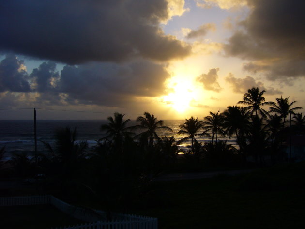 zonsopkomst op Cattlewash Barbados