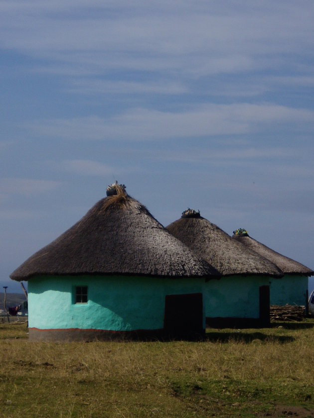 Rondavels van Xhosa-bevolking Coffee Bay