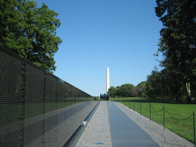 Washington Monument Vietnam Memorial