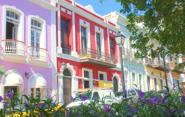 kleurrijke huizen in San Juan.