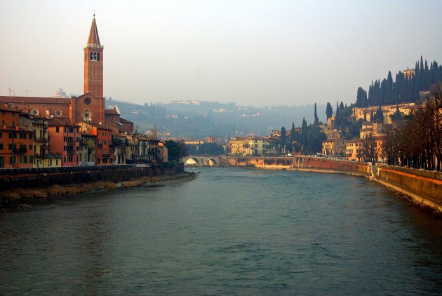 Zonsondergang over Verona