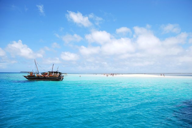Snorkelen te noorden van Zanzibar.