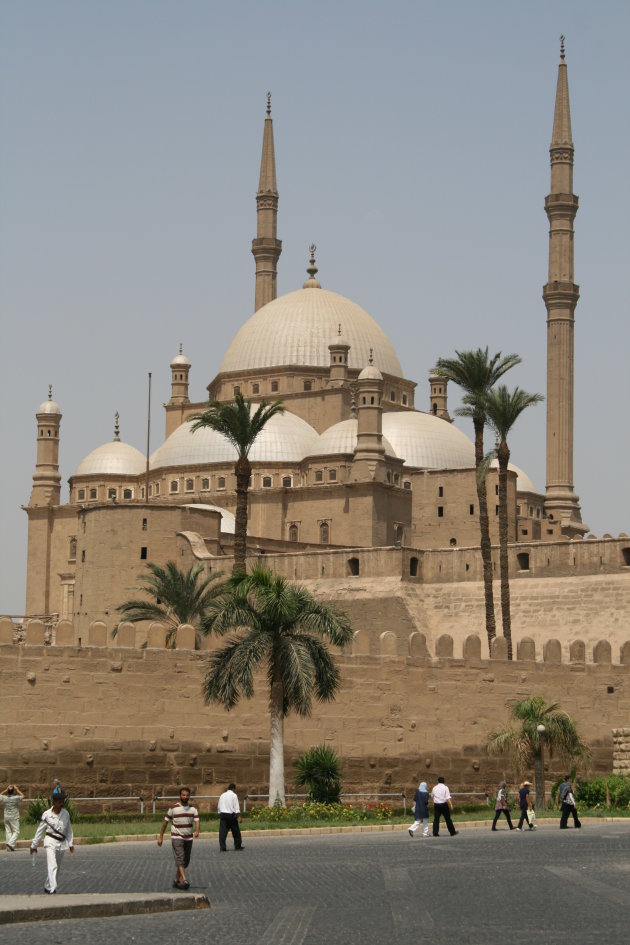totaalaanzicht van de Mohammed Ali Moskee