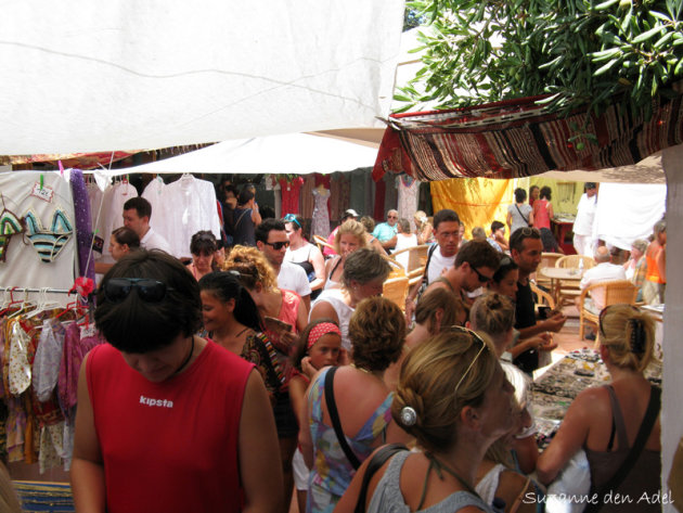Hippie markt San Carles