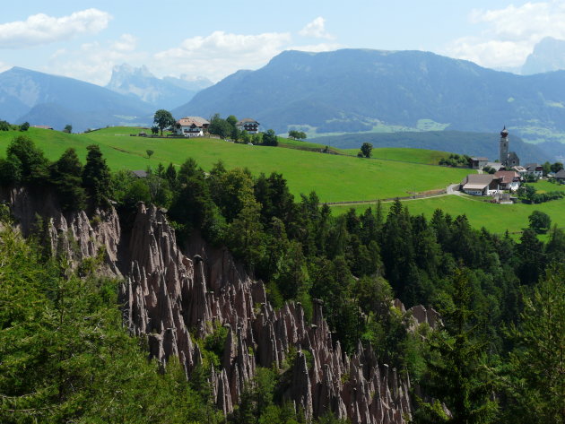 Aardpiramiden van Ritten / Renon in de Italiaanse Dolomieten