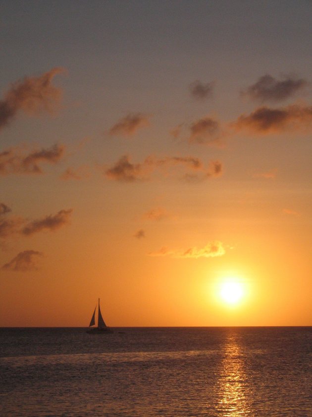 Ondergaande zon op Bonaire