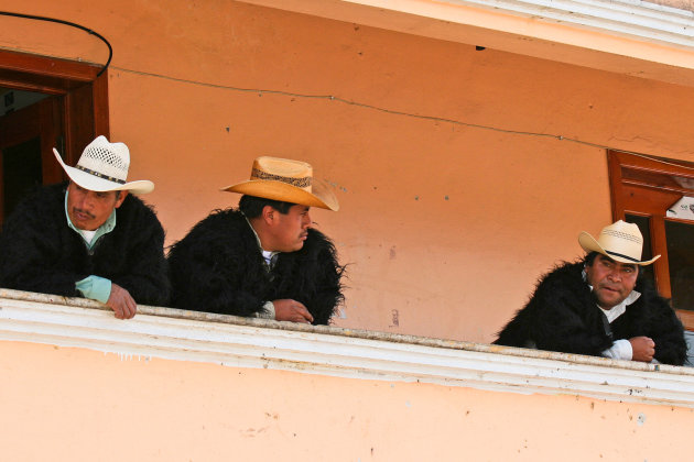 Mannen op balkon