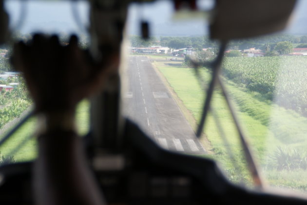 landing Bocas del Toro