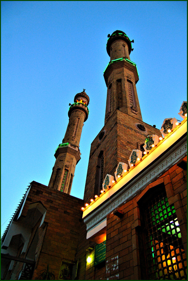 Moskee in avondschemer - Aswan