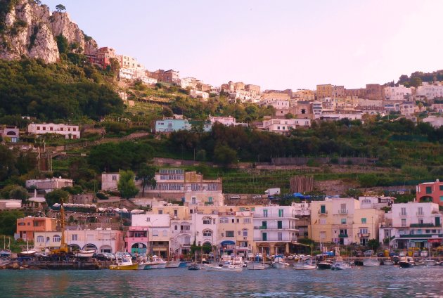 Havenzicht Capri