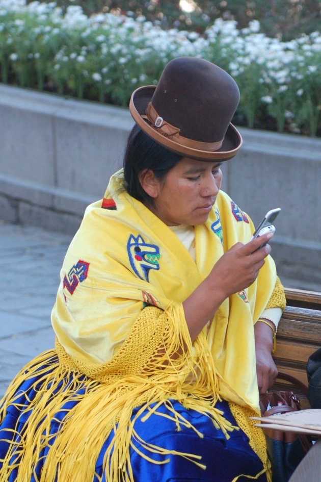 Moderne Cholita in La Paz