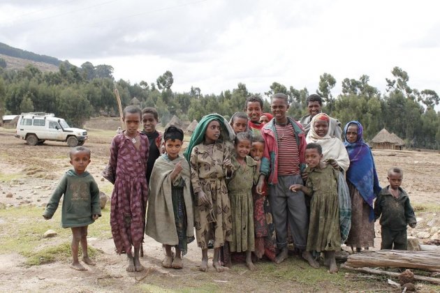 De kinderen van een boeren gemeenschap (Lay Gaint regio)