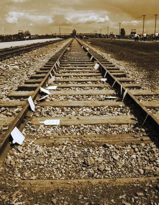 Einde van de spoorlijn in Auschwitz-Birkenau