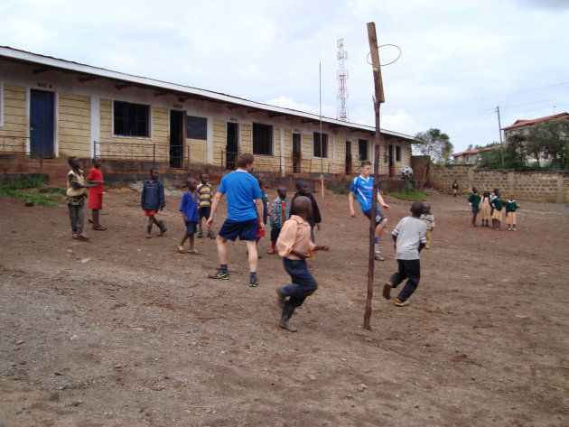 voetballen in Kibera