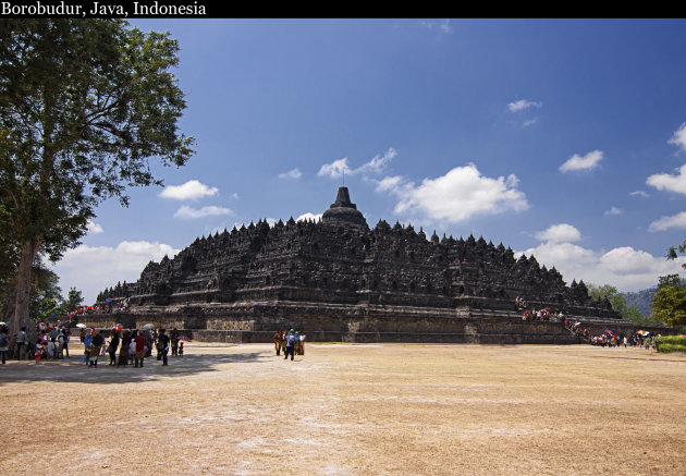Borobudur in z'n geheel