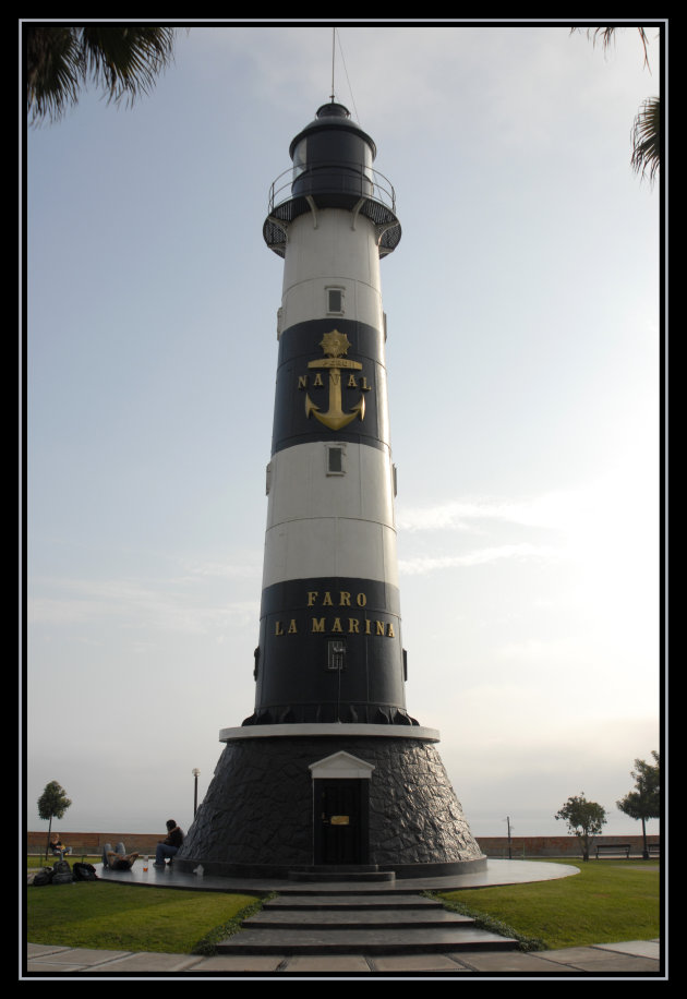 El Faro De La Marina