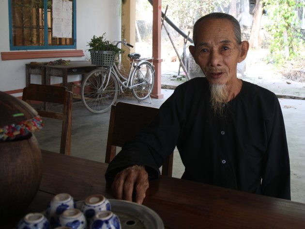 Monnik van Hòa H?o sekt in Chau Doc