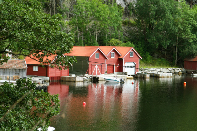Boothuisjes aan de fjord
