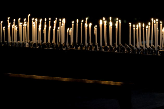 Brandende kaarsen Duomo di Milano