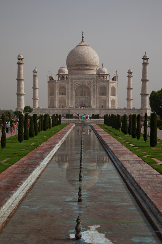 Mirror Taj