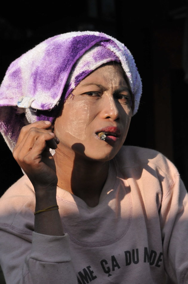 Birmese vrouw op de markt