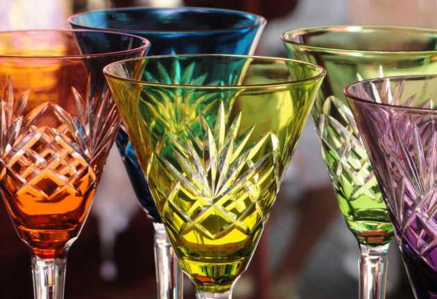 Prachtige glazen op de antiekmarkt