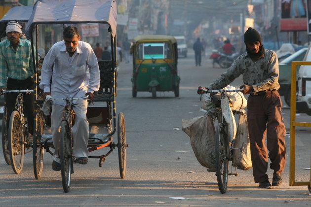 verkeer in Delhi 's ochtends vroeg