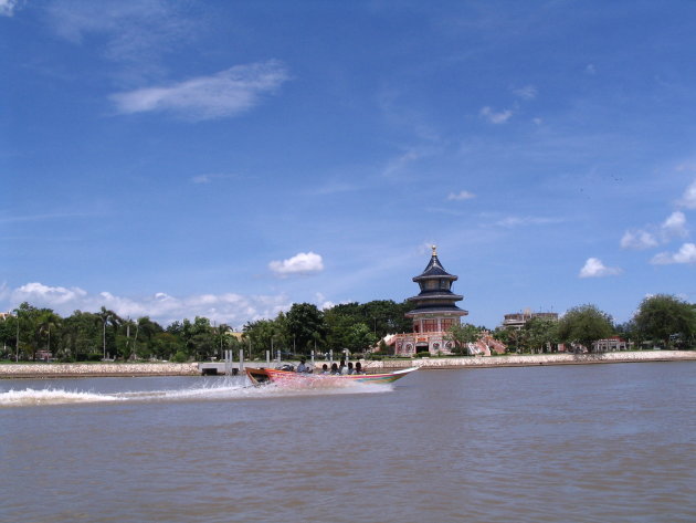 Tempel van de Hemel aan de River Kwai