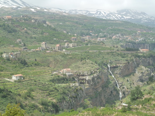Uitzicht Libanon in de bergen