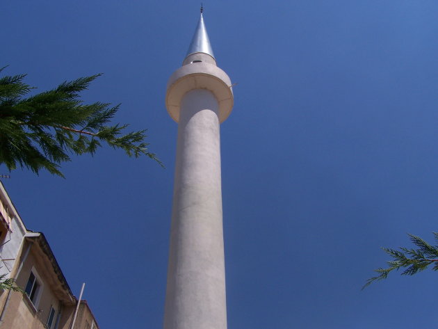 minaret Sarande