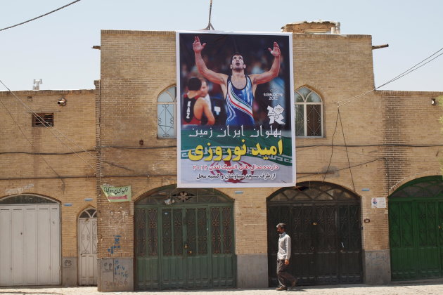 Poster van Iraanse olympiër in Shiraz 