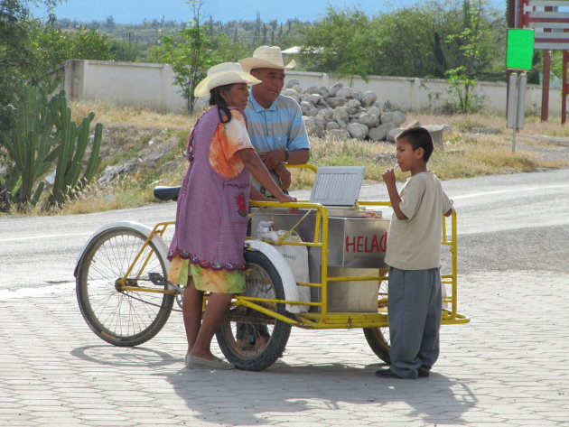 Ijscokraam in een klein mexicaans dorp