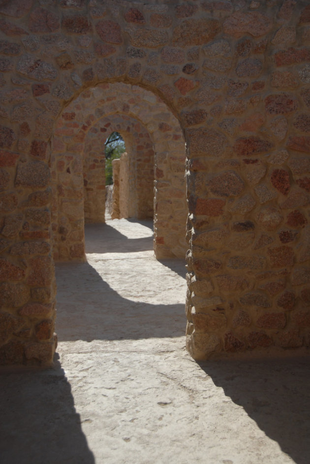 Doorkijkje in het fort van Akaba