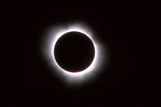Solar Eclips 2002