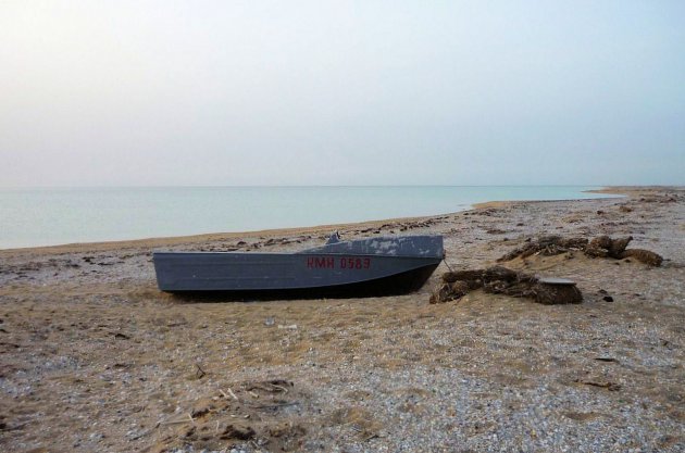Boot aan de Kaspische Zee