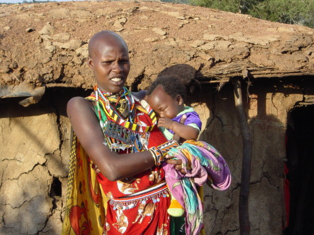 masaai moeder en kind