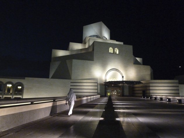 museum Islamitische kunst bij avond