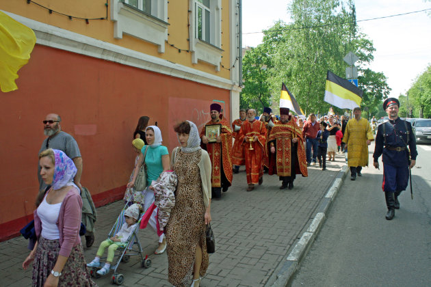 Prelaten in processie