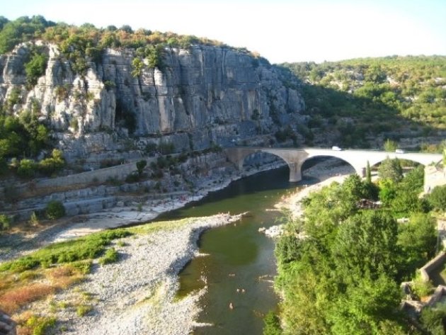  Pont Sur LÁrdeche -Balazuc