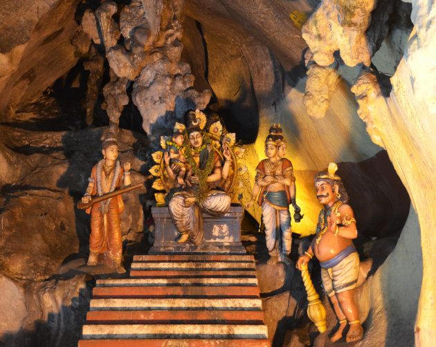 Eén van de vele tempels in de Batu Caves