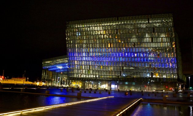 Concertgebouw bij nacht
