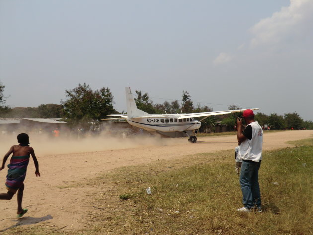 Wekelijkse vlucht Baraka International Airport