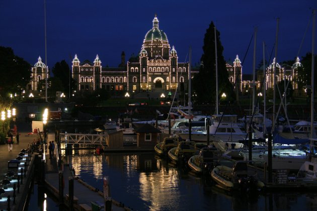 Victoria, de Inner Harbour in de avond