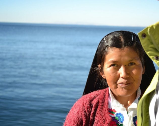Onze gastvrouw op het Titicaca meer