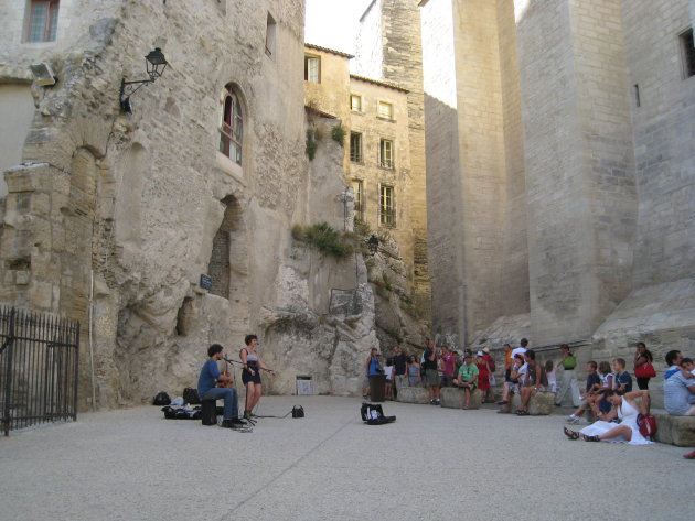 Straatartiesten in Avignon