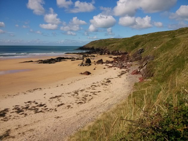 Verlaten strand - Pembrokeshire Coastal Path